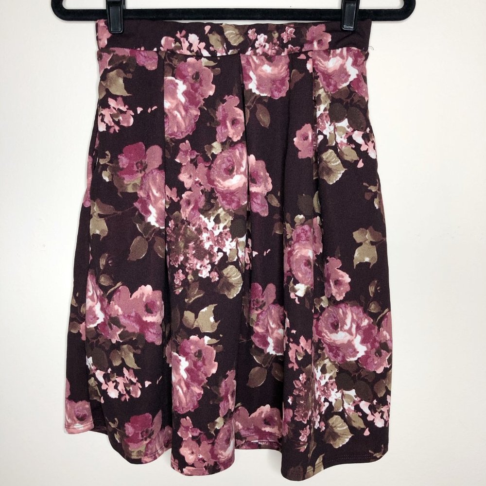 Piphany Astoria Pleated Skirt Pockets Wine Purple Floral Small NWT NEW